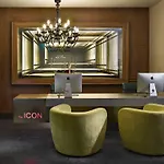 The Icon Hotel & Lounge