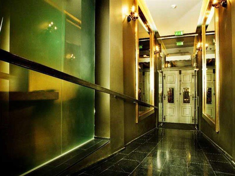 The Icon & Lounge Hotel 4*
