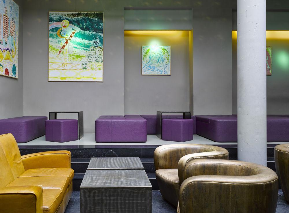 The Icon & Lounge Hotel